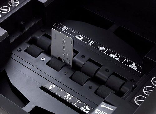 Уничтожитель бумаг REXEL Auto+ 300X