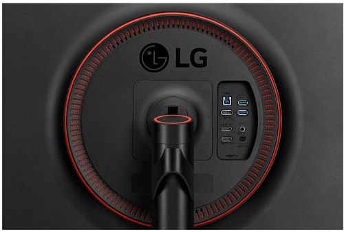 Монитор 31.5 LG 32GK850F-B Black (VA, LED, Wide, 2560х1440, 5ms, 178°/178°, 400 cd/m, 3000:1, +DP, +2xНDMI, +MM, +3xUSB, +Pivot)